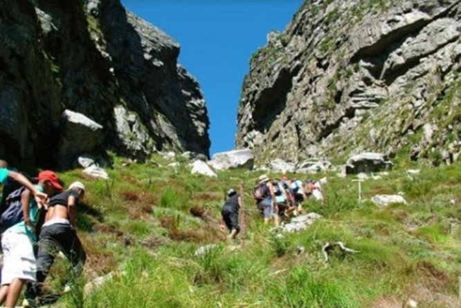 1 day CARPATHIAN PEAKS & CHALETS hike - Food, Water, and Packing: Don’t Show Up Hungry