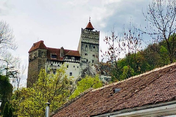 1 Day Castles Tour - Sinaia and Bran - Stop 1: Peles Castle and the kind of architectural details you’ll actually notice