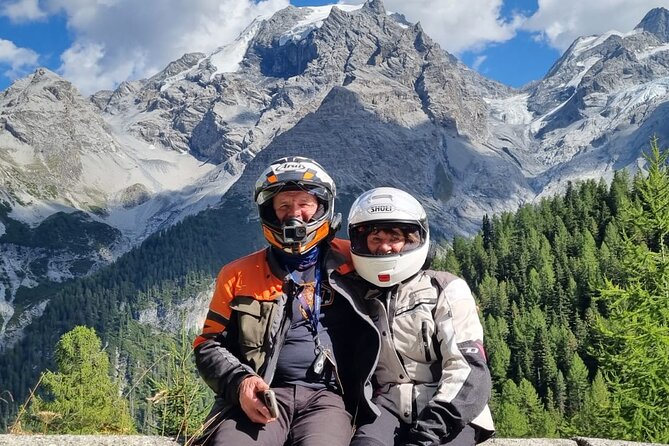 1250cc Motorcycle Rental from Turda - Pickup Day: What You Need, What You Pay, and What to Ask Right Away