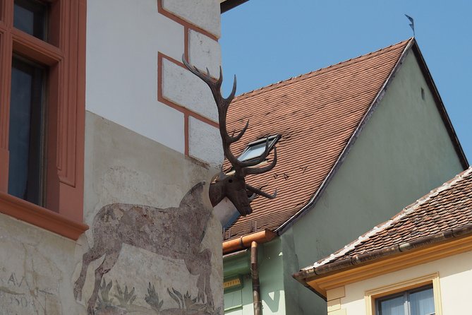2 - Day Medieval Transylvania Private Tour from Brasov - Guide approach and how to get more out of the day