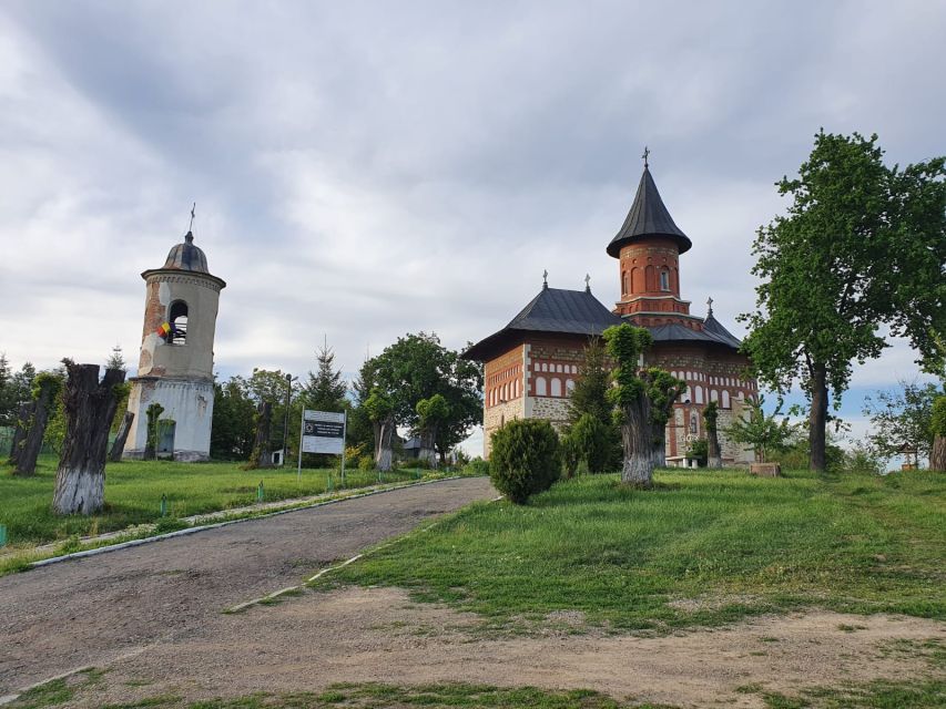 2 Day Private Tour from Bucharest in Transylvania - Sighisoara overnight in the fort area: why staying matters