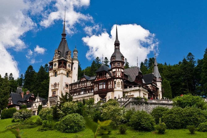 2-Day Private Tour of Transylvania from Bucharest - Brasov hotel night: where to rest and how to use your evening