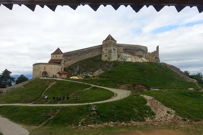 2-Day Private Tour of Transylvania from Bucharest - Day 1: Sinaia monastery first, then Peleș, then Brasov old town by foot