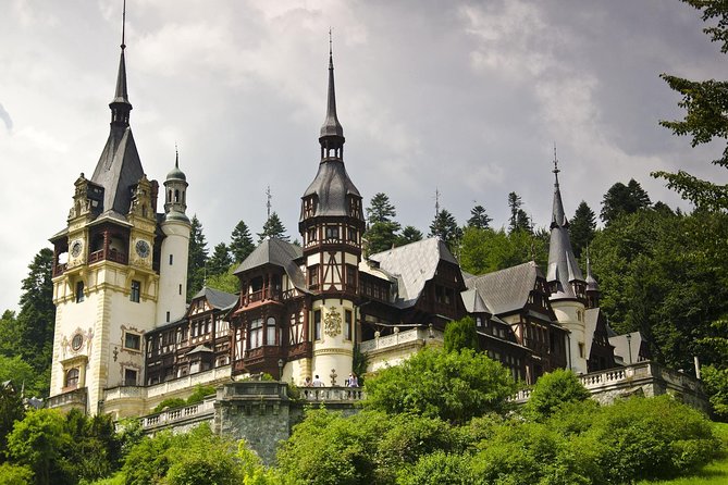 2-Day Small-Group Tour to Dracula's Castle, Rasnov Fortress, Peles Castle, Sighisoara and Libearty Brown Bear Sanctuary with Overnight in Brasov - Two Days From Bucharest: What This Route Really Gives You