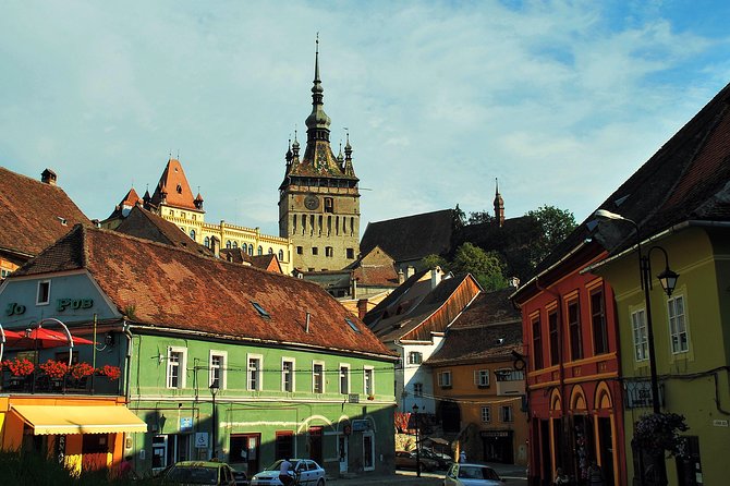 2 days Transylvania Tour with Brasov, Sibiu and Sighisoara - Brasov Old Town and Fortress Walls: Where the Walk Makes the Difference