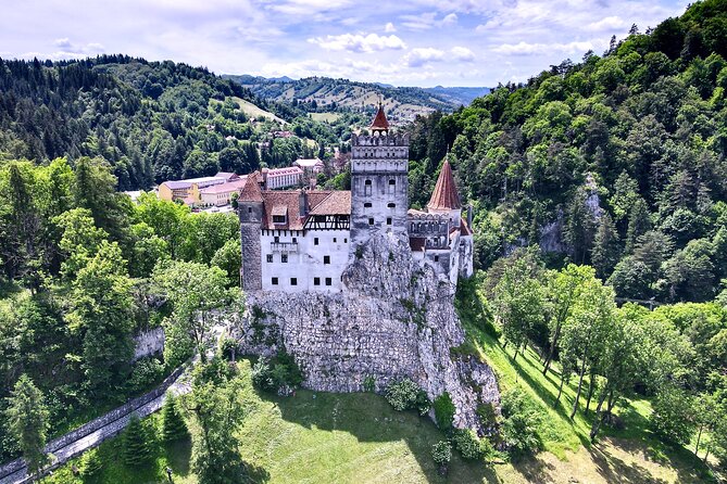 3-Castle: Peles,Bran,Rasnov,Sinaia Monastery from Brasov w pickup - Bran Castle and Dracula lore: best enjoyed with the right expectations