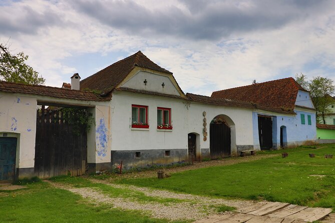 3 Days UNESCO Tour of Transylvania. Private tour from Bucharest - Prejmer and Viscri fortified churches: the real UNESCO payoff