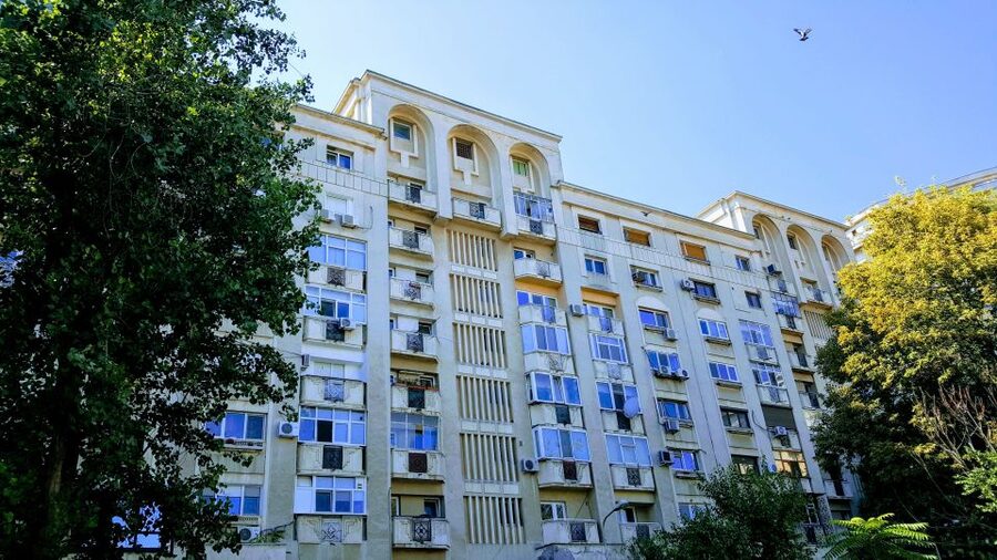 3-Hour Guided Tour of Communist Bucharest - Uranus Neighborhood Remains and Inter-War Areas Saved From Overhauls