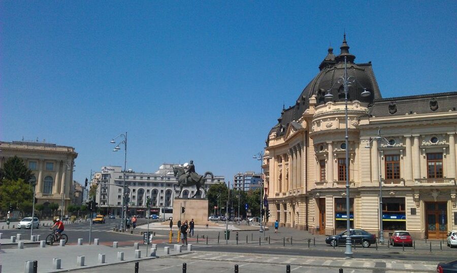 3-Hour Guided Tour of Communist Bucharest - 1989 Revolution Sites: Tracing How the Iron Curtain Fell