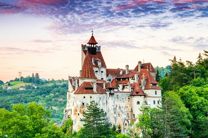 4 Days Private Transylvania Tour from Bucharest - Brasov’s Old Town Walk: Black Church, Schei Gates, and a Romanian School