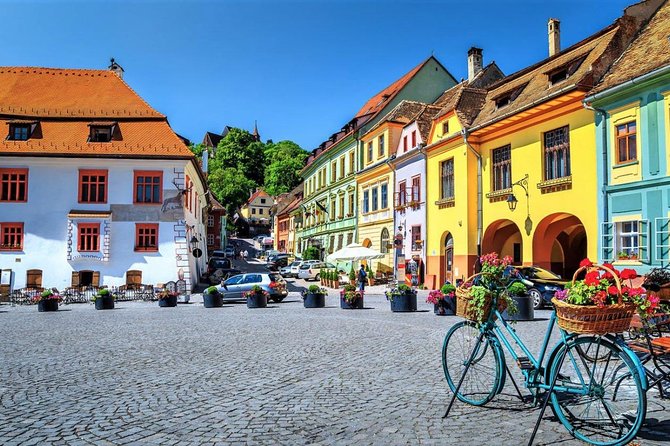 4 Days - Transylvania Private Tour - Day 1: Peleș Castle, then Bran Castle, then Brașov old town