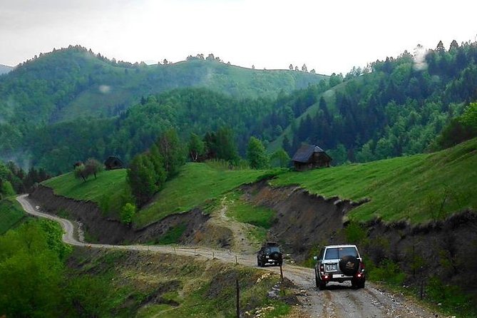 4x4 Nature Tour in Land of Dracula - 1 day - Poiana Marului: village rhythm, lunch, then off-road quiet