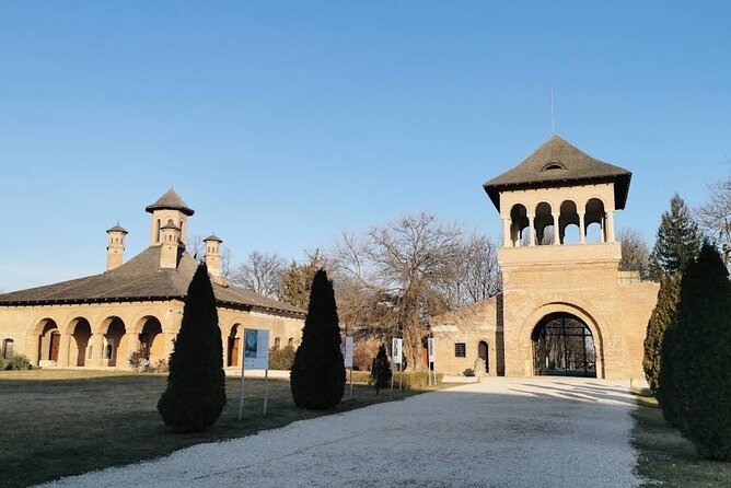 5h Abandoned Fort, Dracula's Grave and Mogoșoaia Palace, Private - Private transport and the pace of a 5-hour day