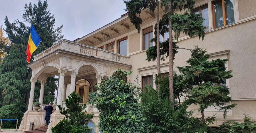 6h Communism Tour in Bucharest with Ceausescu Mansion - Key Points at a Glance