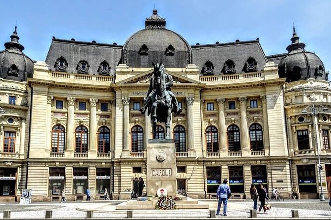 8h Bucharest full-day Tour, Parliament and Top Attraction, Privat - Old Town (Lipscani) walking tour: end with streets, courtyards, and a sense of Bucharest