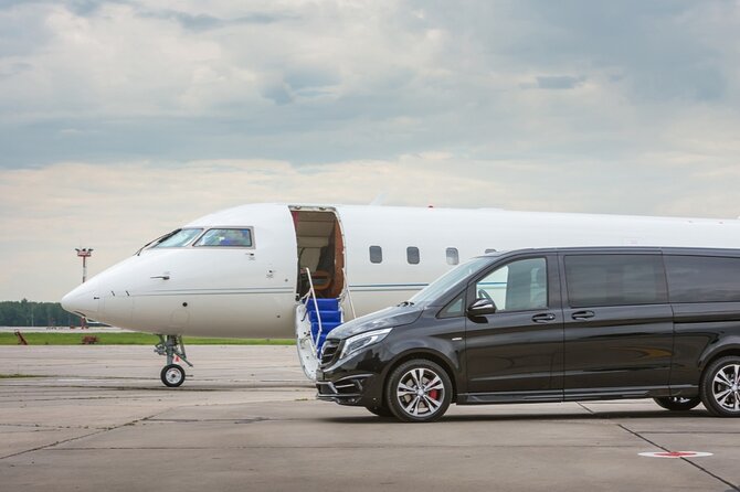Airport Transfer -One way Bucharest Otopeni Henri Coandă Airport - The Ride Itself: Smooth Timing, Safe Driving, and Driver Stories