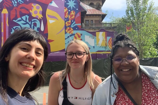 Alternative Bucharest: 2.5-3 Hours Walking tour (Small groups) - The Bram Stoker and Dracula Mural: A Funny Stop Made for Photos