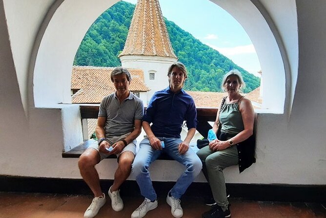 Bears Sanctuary, Dracula Castle and Poiana Brasov-Private day tour from Brasov - Poiana Brașov: end the day with a mountain resort walk