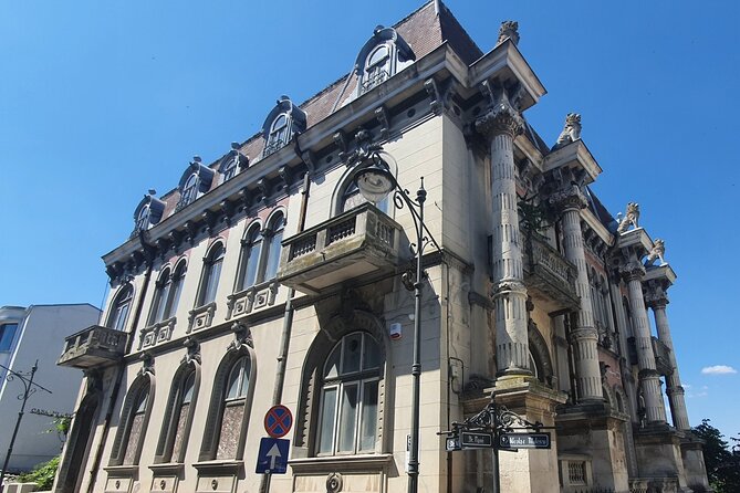 Black See, Constanta and Mamaia Beach - Day Trip from Bucharest - Stop 1: Cazinoul Constanta and the Sea-City Atmosphere