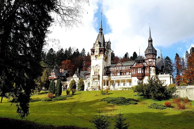 Bran (Dracula) Castle, Peles Castle, Brasov City - Private Tour - A balanced reality check: what could disappoint you