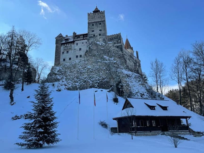 Brașov: Bran, Râșnov, and Peleș Castles Tour with Guide - Bran Castle, Dracula’s Castle vibes, and the real historical layers