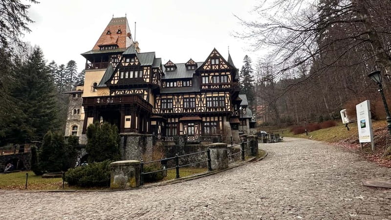 Brașov: Bran, Râșnov, and Peleș Castles Tour with Guide - How the tour pacing works, and where you can feel the value