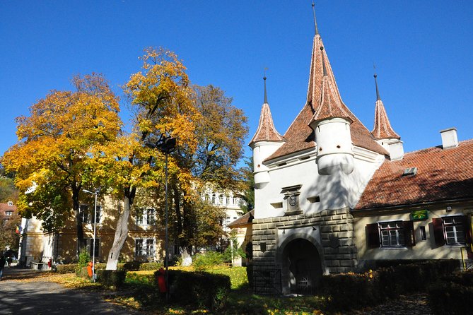 Brasov Old Town Small-Group Walking Tour - How to Plan Your Evening Around Entrance Fees and Closures