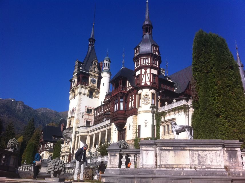 Brasov: Peles Castle, Bran Castle & Rasnov Fortress Day Tour - Guides, Van Comfort, and the Real Meaning of Small Group