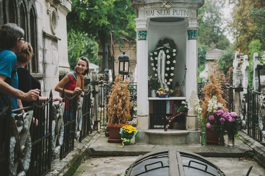 Bucharest: 3-Hour Dark History Tour with a Local - Key things to know before you go