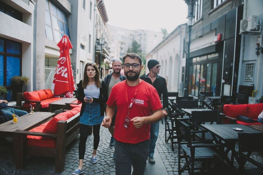 Bucharest: 3-Hour Walking Tour - The Old Town approach: winding streets and the East-West crossroads