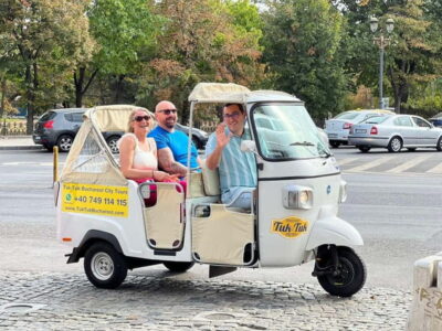 Bucharest: Best of Bucharest Private Tuk-Tuk Tour