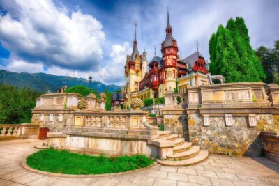 Bucharest: Bran Castle , Peles Castle & Brașov Day Tour