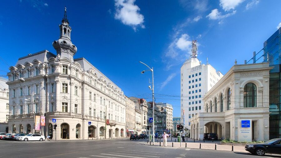 Bucharest: City Highlights Guided Walking Tour - How the Best Guides Turn Stops Into Stories (Ed, Lucia, Dan)
