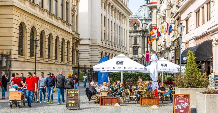 Bucharest City Tour – A Day to Remember - Calea Victoriei in one half-day: from Royal Palace to Revolution Square