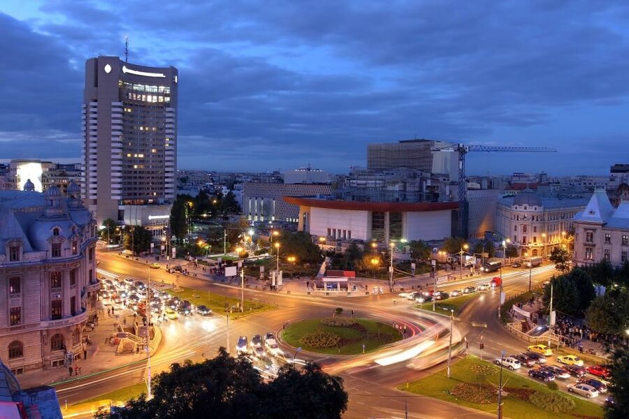 Bucharest City Tour and Wine Tasting - Palace of Parliament and Revolution Square: history you can see