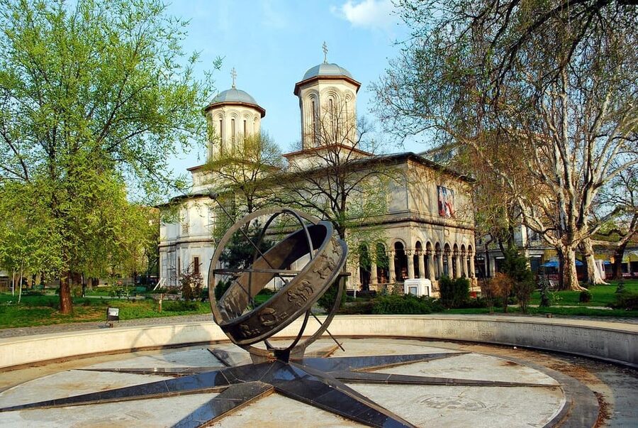 Bucharest city tour by car - Who should book this tour
