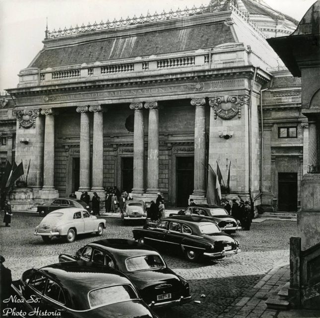 Bucharest Communism: From Lenin to Ceausescu - Old Town, University Square, and the Royal Palace: From Monarchy to One-Party Rule