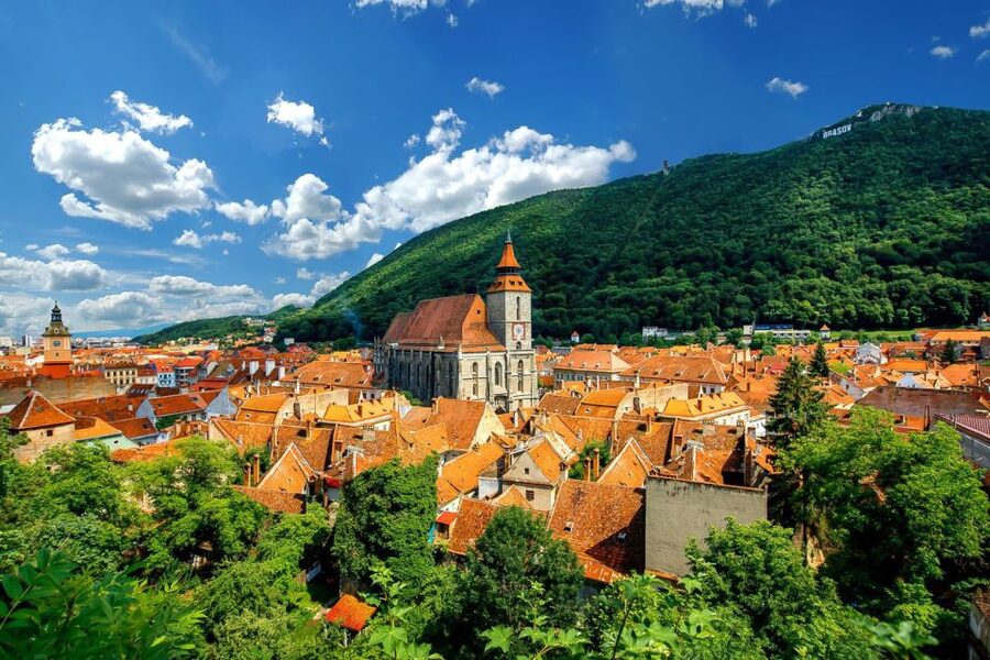 Bucharest: Day Trip to Dracula Castle, Peles Castle & Brașov - Why this Bucharest to Transylvania day trip is such a strong use of your time