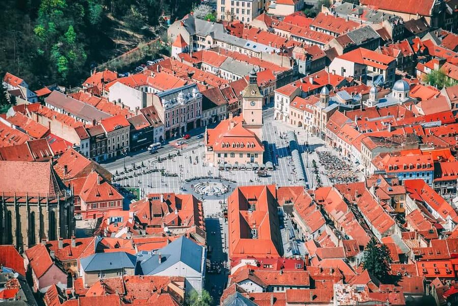 Bucharest : Dracula Castle, Peleș Castle & Brașov Day Trip - Tickets, Meals, and What the $1.39 Price Really Means