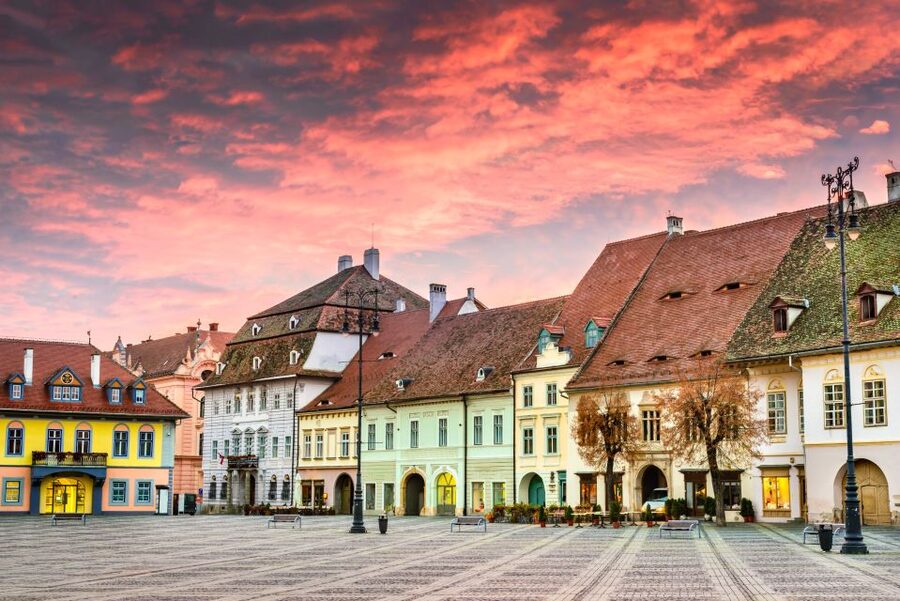 Bucharest: Dracula Castle, Peles Castle & Brasov Guided Tour - Who This Tour Fits Best (And Who Should Skip It)