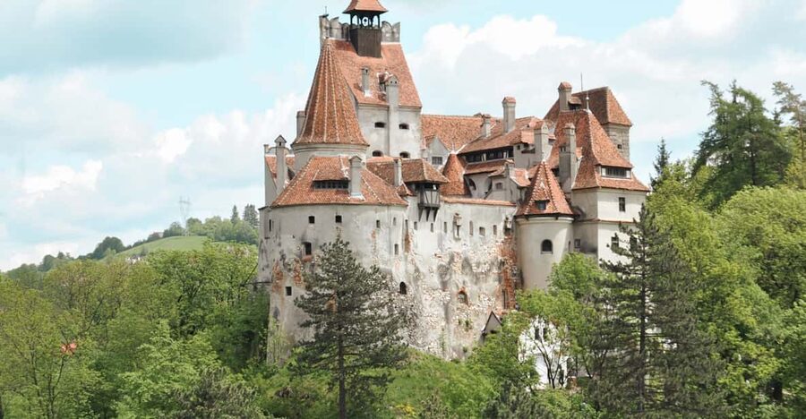 Bucharest: Dracula's Castle, Peleș Castle & Brașov Day Trip - Price and value: what $36 really covers (and what to budget)
