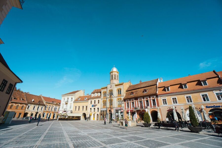 Bucharest: Dracula's Castle, Peles Castle, & Brasov Old Town - Key Things You’ll Really Enjoy