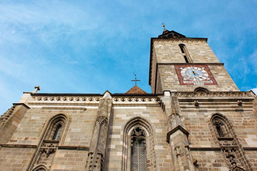 Bucharest: Dracula's Castle, Peles Castle, & Brasov Old Town - Brasov Old Town and Fortress Walls: Renaissance Streets, Tower Views, and Time to Choose
