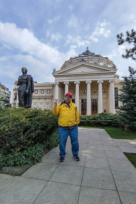 Bucharest electric city tour by Smart Balance #green - King Michael I Park: a breather for your eyes and legs