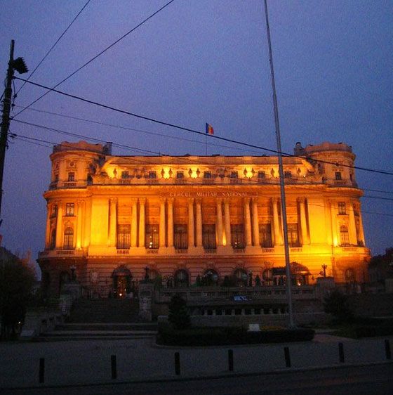 Bucharest Evening Tour and Traditional Dinner - Bucharest at Night, Without the Guesswork