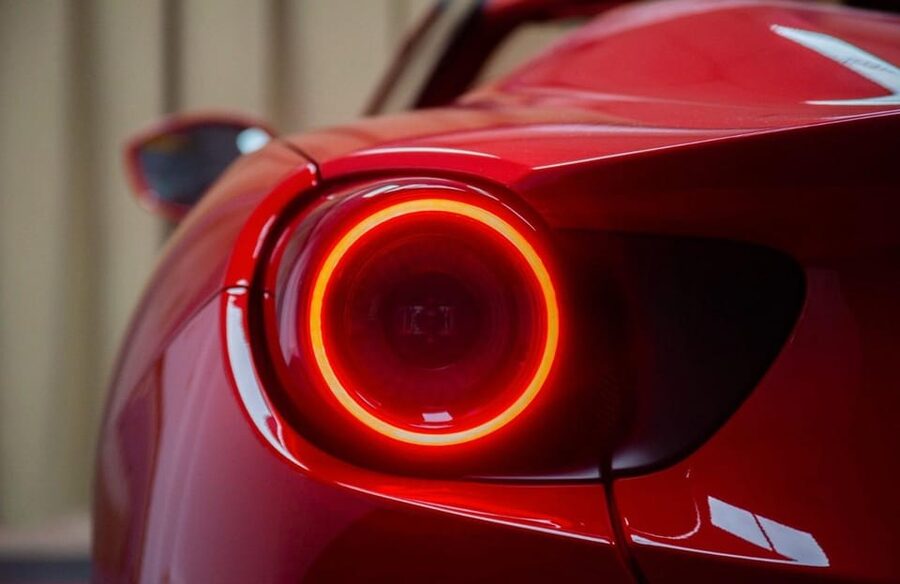 Bucharest: Ferrari Driving Experience - MEDIUM 30min - Logistics that affect your day, without the stress