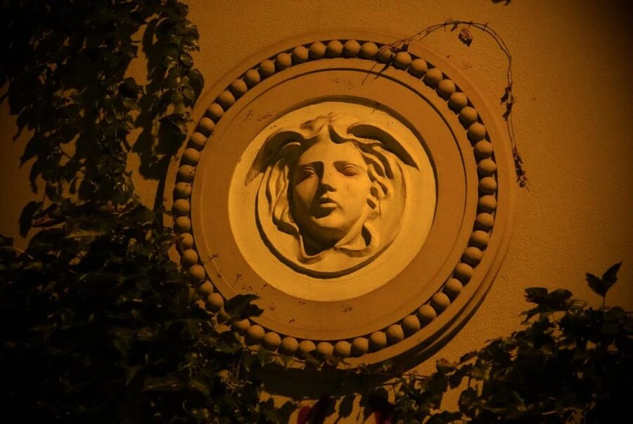 Bucharest: Ghost Stories & Romanian Mythology Walking Tour - Dracula, Then a Real 1970s Vampire Story