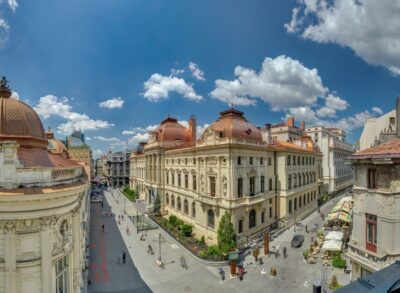 Bucharest: Half Day Bike Tour
