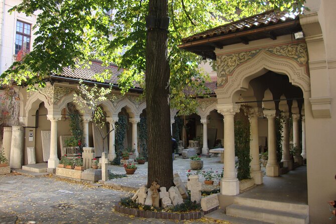 Bucharest Highlights Walking Tour - Timing, weather, and what to pack so the walk stays enjoyable