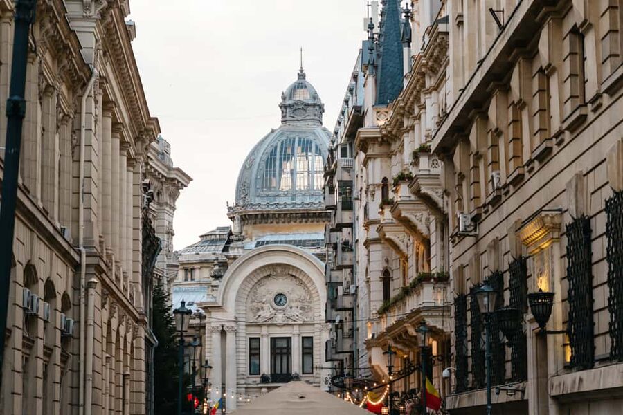 Bucharest: Local Food and History Tour - The bakery and café stops that feel like daily life